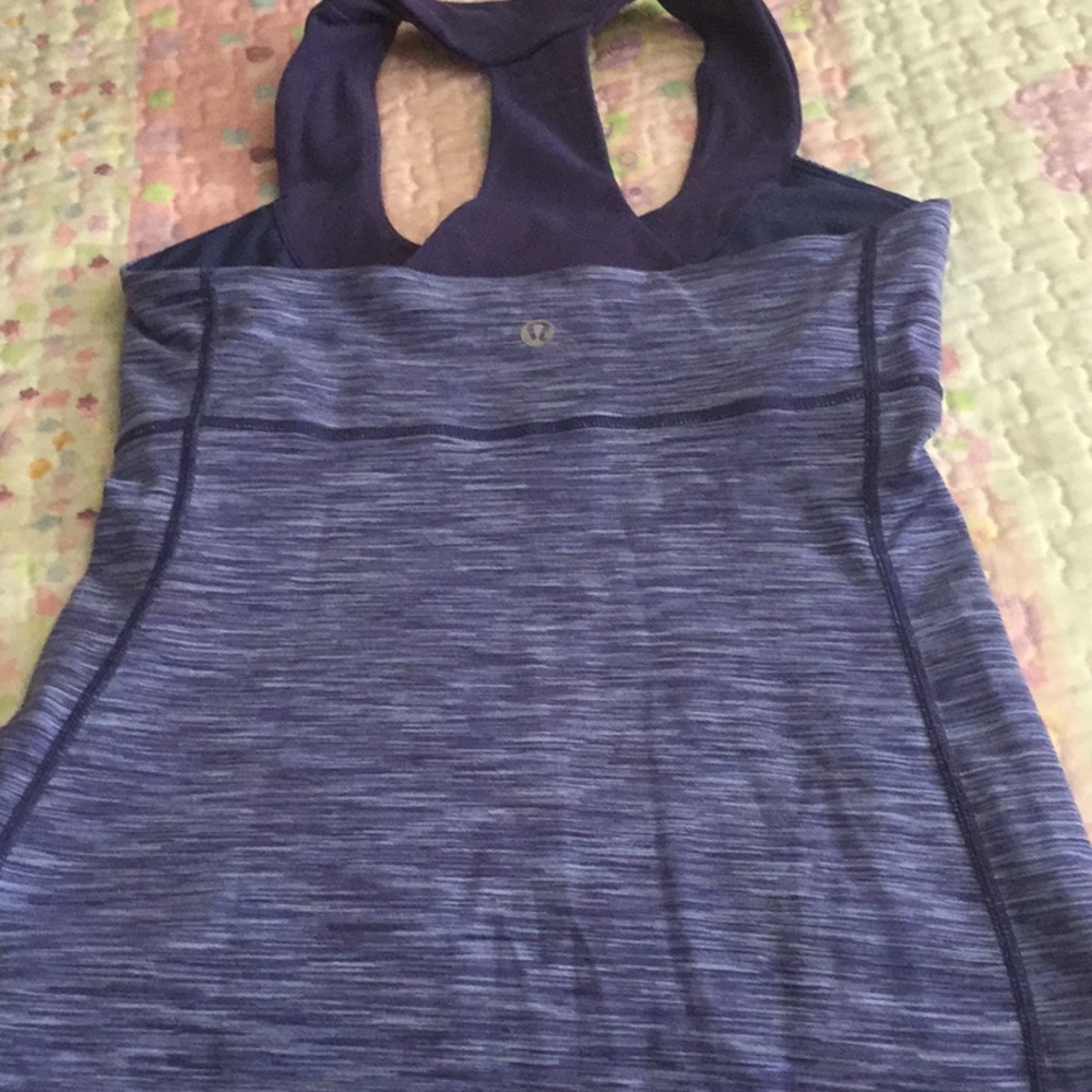 Lululemon athletica workout tops